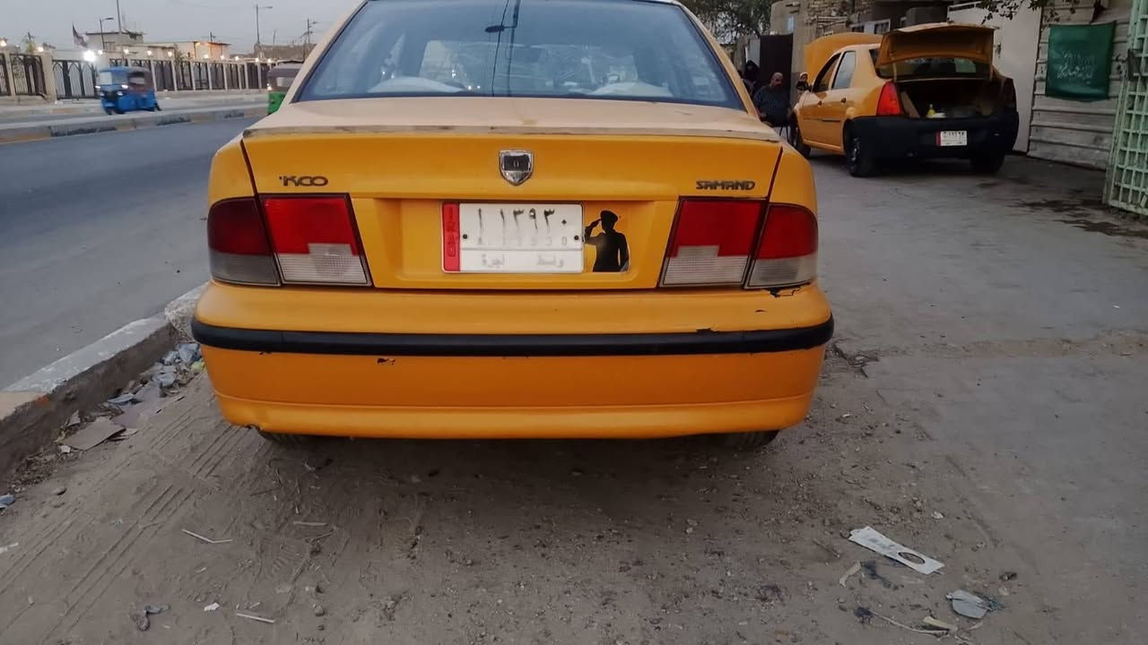 سمند ٢٠١١ كير ومكينه مكفولات تبريد ثلج سنويه جديده وهئه مصفره تحويل مباشر سياره مصبوغه حزام سعر ١٥ ورقه وبيها حك الجيه مكاني بغداد مدينه الصدر ‏‪***********‬‏
