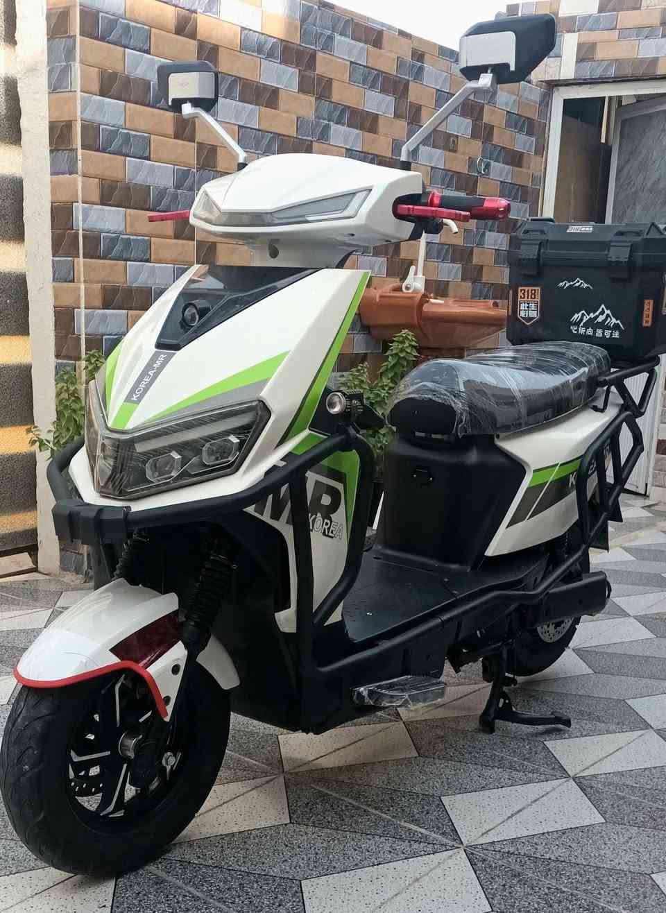 مدرع • سرعة ٩٩ • ٦ بطاريات