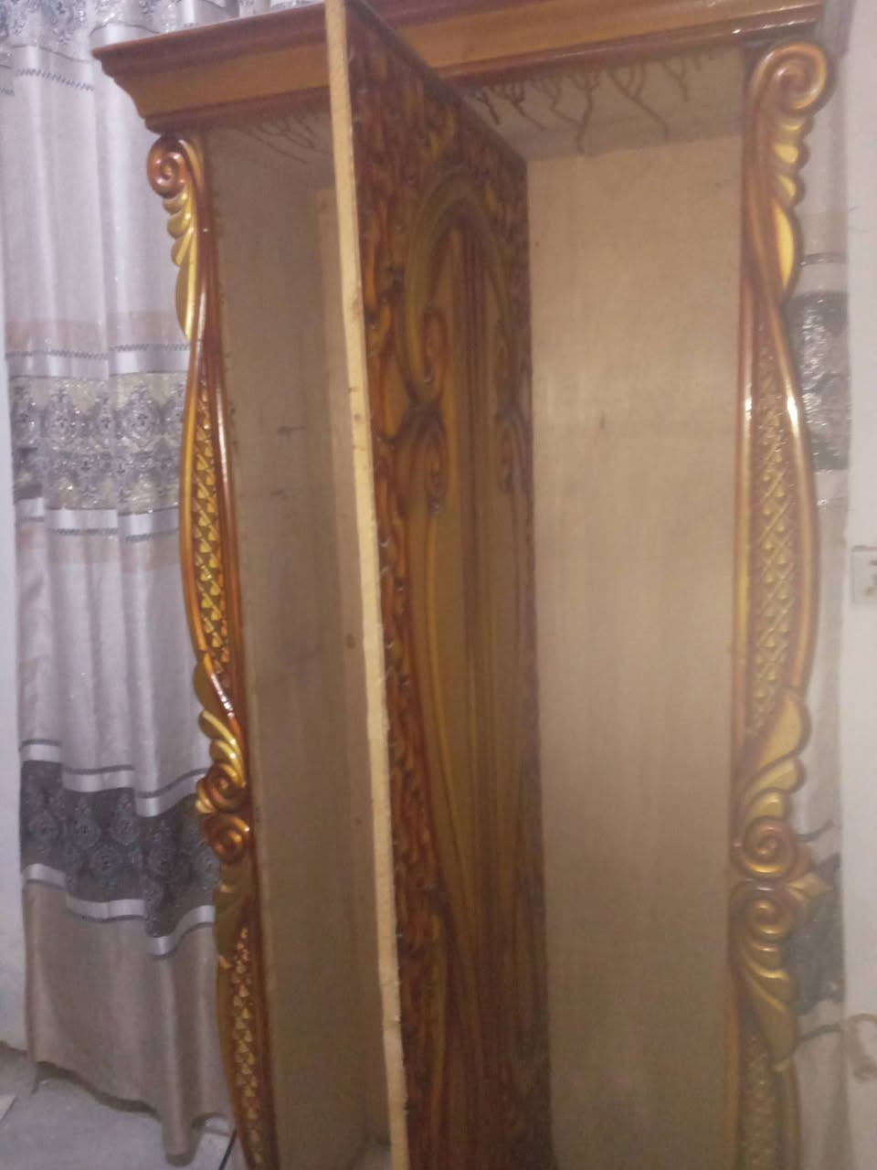 غرفه ٦  ملحق نضيفه بغداد ***********
