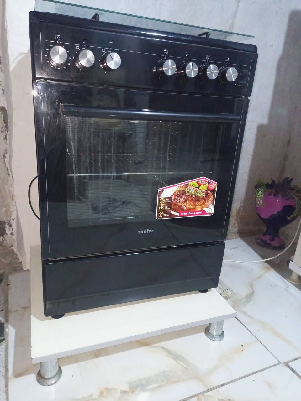 طباخ جديد اي عيب مابي   بعد جديد سعر 90الف ***********

