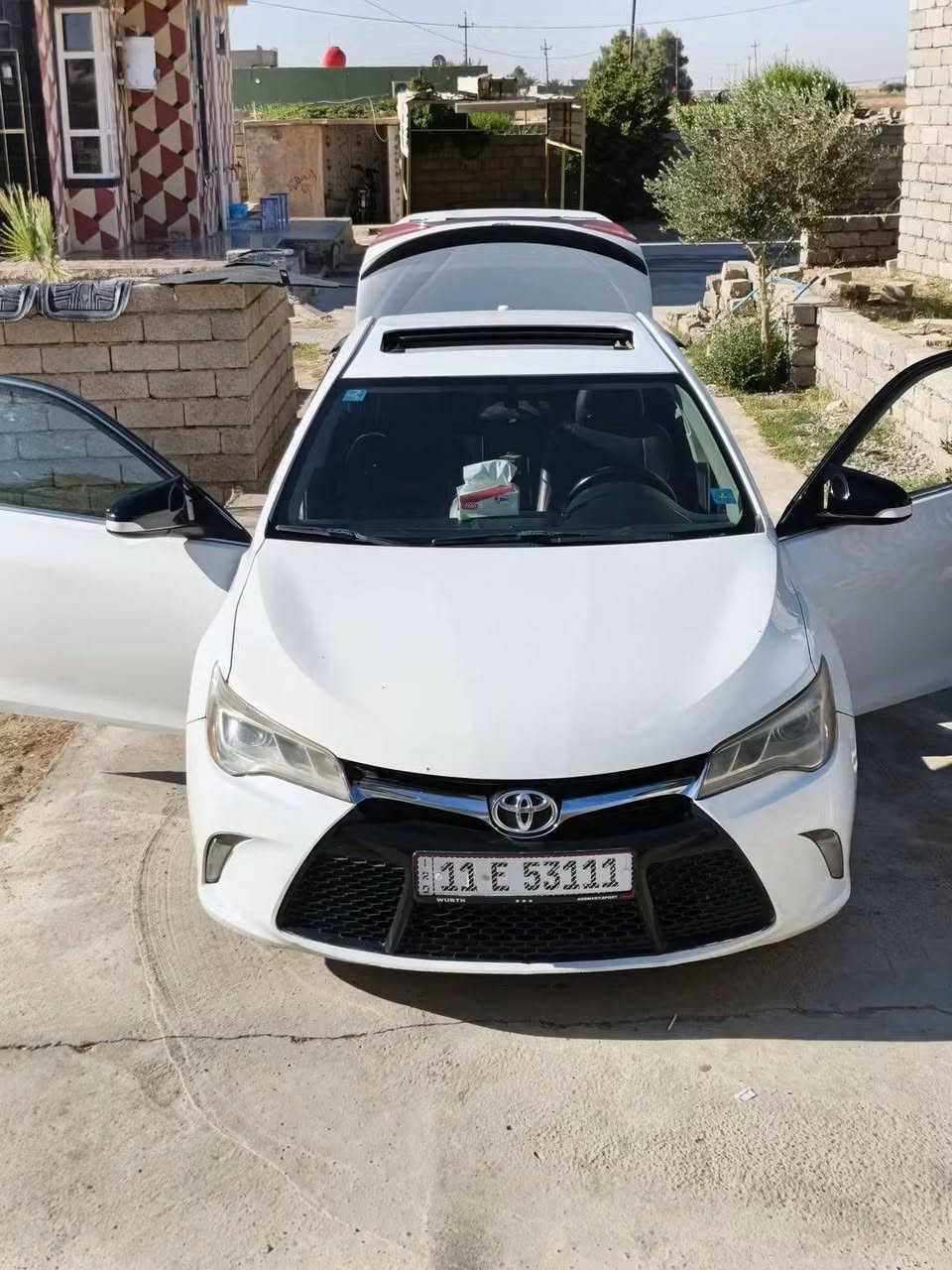 كامري XSE • ٢٠١٦ • فتحة سقف