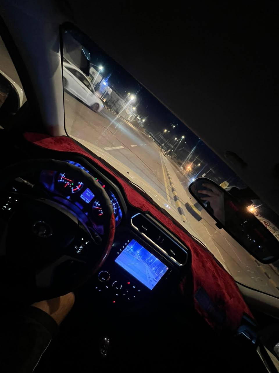 سلام عليكم كريت ويل للبيع موديل 2023 شكل جديد 
السياره بيها فقط البنيد مبدل نفس الون باقي السياره كفاله السنويه 2028 مداور ثاني رقم قادسيه ااسياره مصفره وكامله مكمله من حداديه وتبريد كهربائيات كله على وضع الشركه سياره شاشه كامره اماميه و خلفيه حساسات خلفيه سياره فول مواصفات مكينه 2400 ميسبوشي سياره توها مولشه وعليها نانو سيراميك سياره كامله مكمله ما تصرف عليها ربع العنوان النجف ملحق قريه الغدير بدون مراوس فقط بيع السعر 105 بيها مجال لشراي  رقمي ***********
