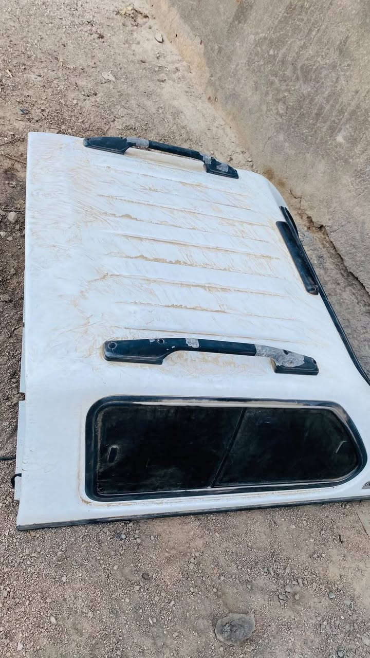 نيسان • غلاف بدي • قطع غيار
