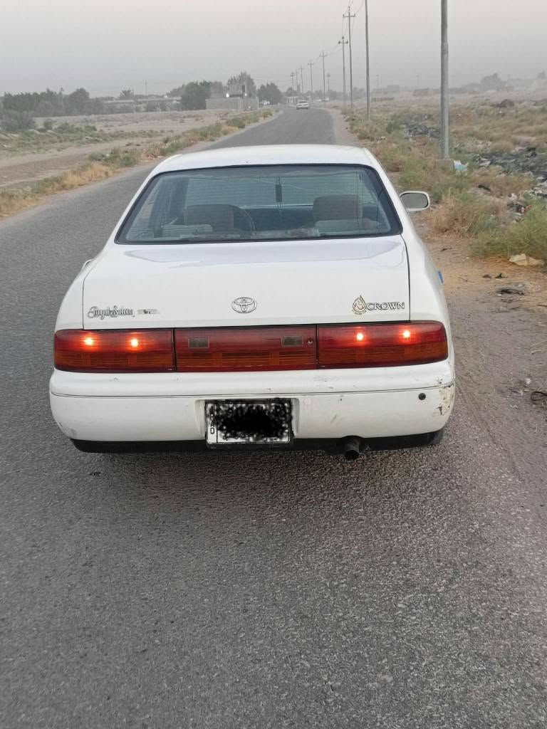 كراون بطه مكفوله من نقل وكصه وضربه 
مصبوغه عام جماليه 
موديل 92
سعر 45
رقم بغداد شرط التحويل
للستفسار ***********
