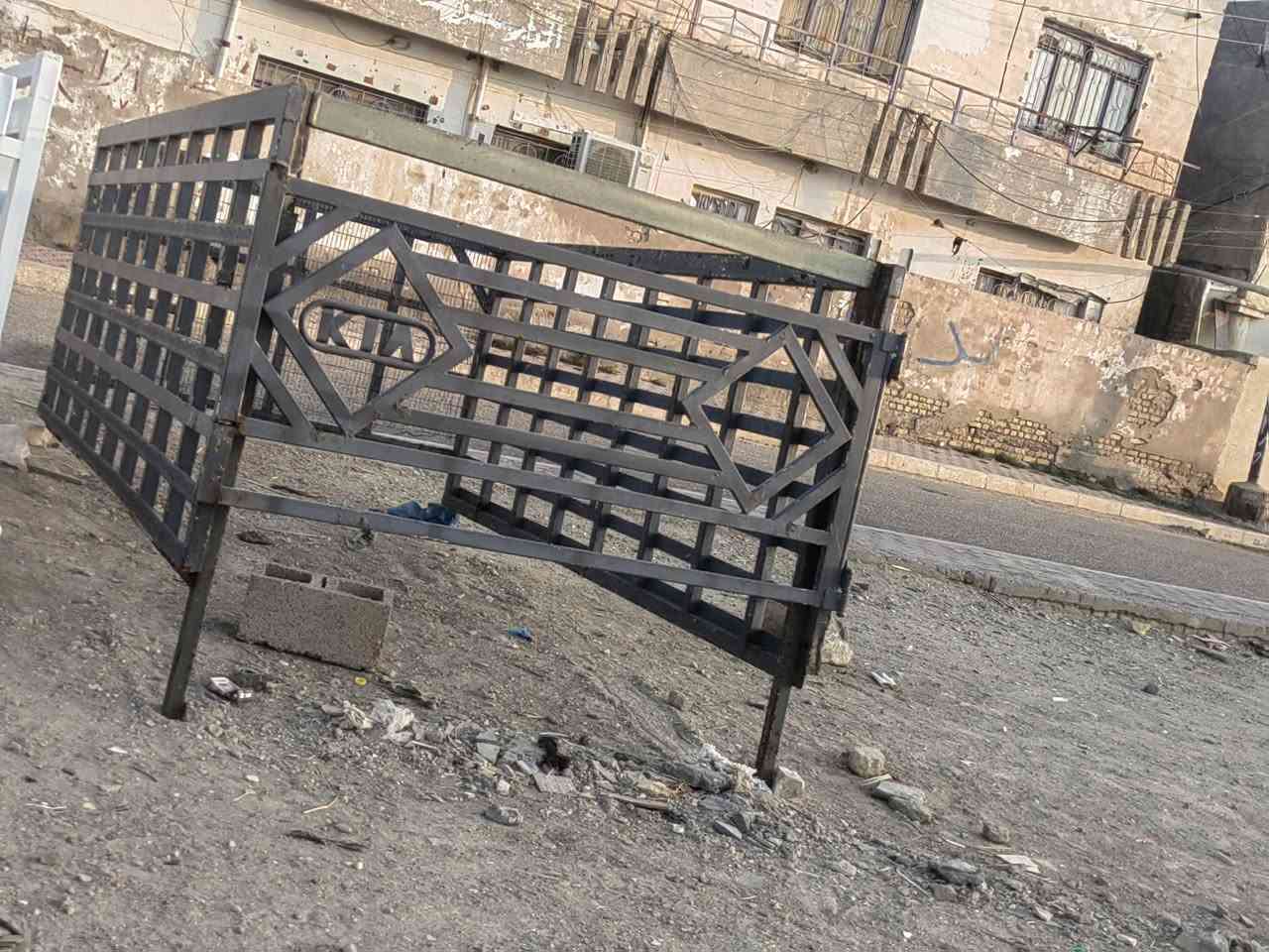 محجر كيا فحل للبيع 350 بيه مجال قليل مكاني ميسان ***********
