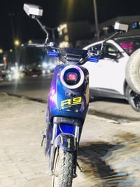 R9 • نضيفة • بدون بطاريات