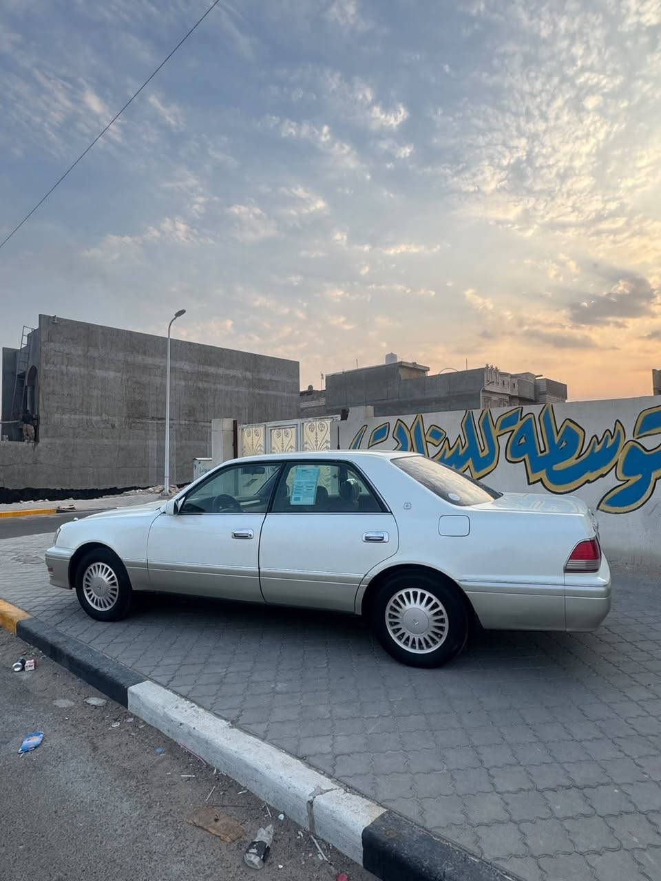 سلام عليكم راس ثور فلات موديل 1997 كفاله من الكص ونغل الجثه والضربه حتى من البارد مكفوله مكينه وكير ثلاثه الف جديدة حداديه بلكارتون تخم تاير ويل كب كهربائيات كله شقاله تبريد شغال ثلج لايت زنون دواخل جديده رقم بصره تحويل مباشر السعر 112 بيه مجال الاستفسار اتصال على الرقم *********** العنوان البصره
