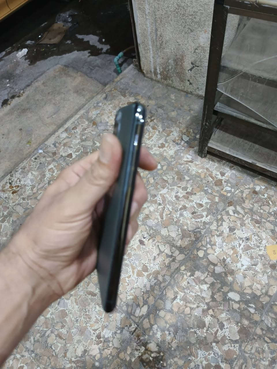 ايفون 11 برو ماكس • ٢٥٦ • بصمه متوقفه
