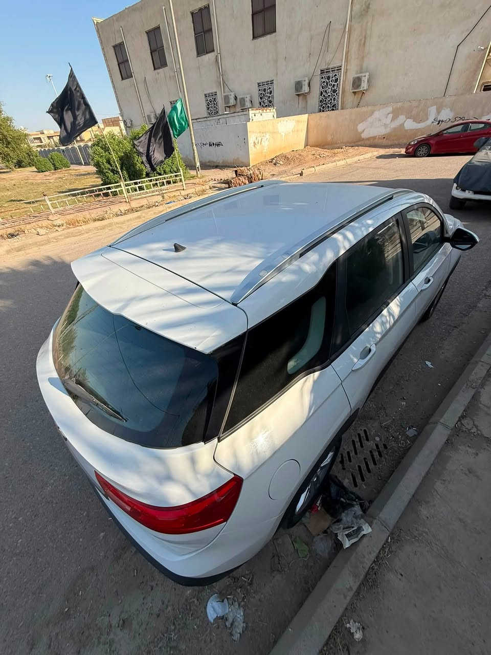 سلام عليكم 
كابتيفيا شوفر للبيع موديل ٢٠٢١ سبعه راكب وارد خليجي مكفوله كفاله عامه 
ماعده كما موضح بلصوره ماشيه ٨٠ الف كم المكان ميسان العماره سياره رقمه بغداد السياره بااسمي للاستفسار الاتصال ع الرقم ***********
