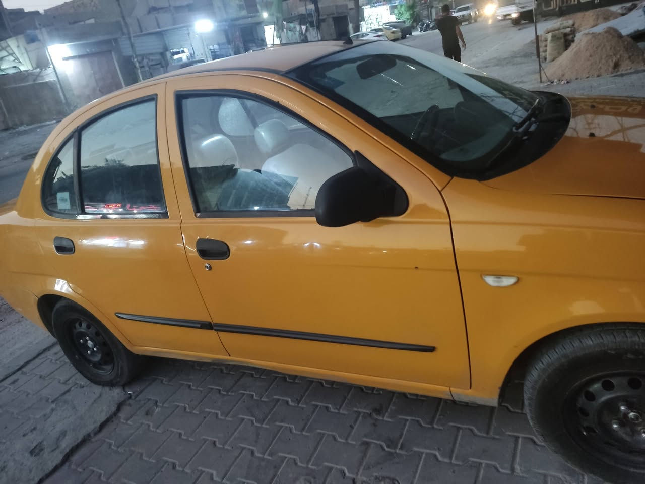 سلام عليكم طيبه للبيع موديل 18 مكينه كير كفاله صدر جديد بيه منضومه مال غاز سياره جديده بيه فقط جاملغ امامي وباب امامي صبغ بدون معجون السعر 38 مكاني بغداد بالدوره ببودشير ***********

