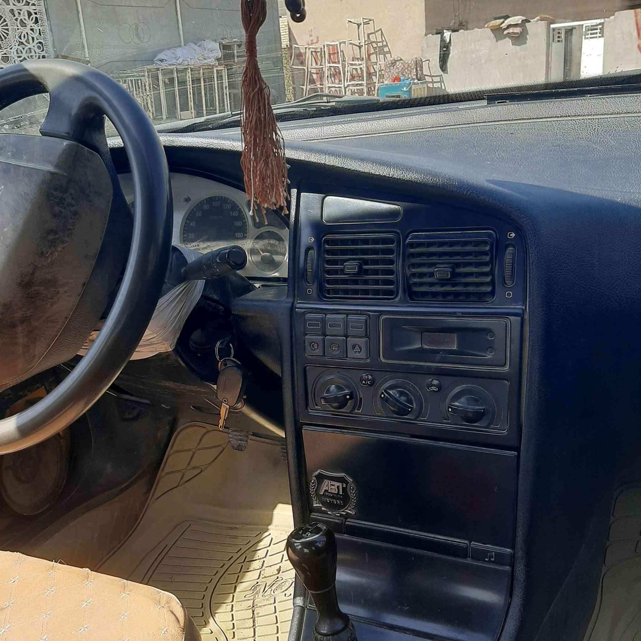 بيجو 405 • ٢٠١٠ • رقم بغداد