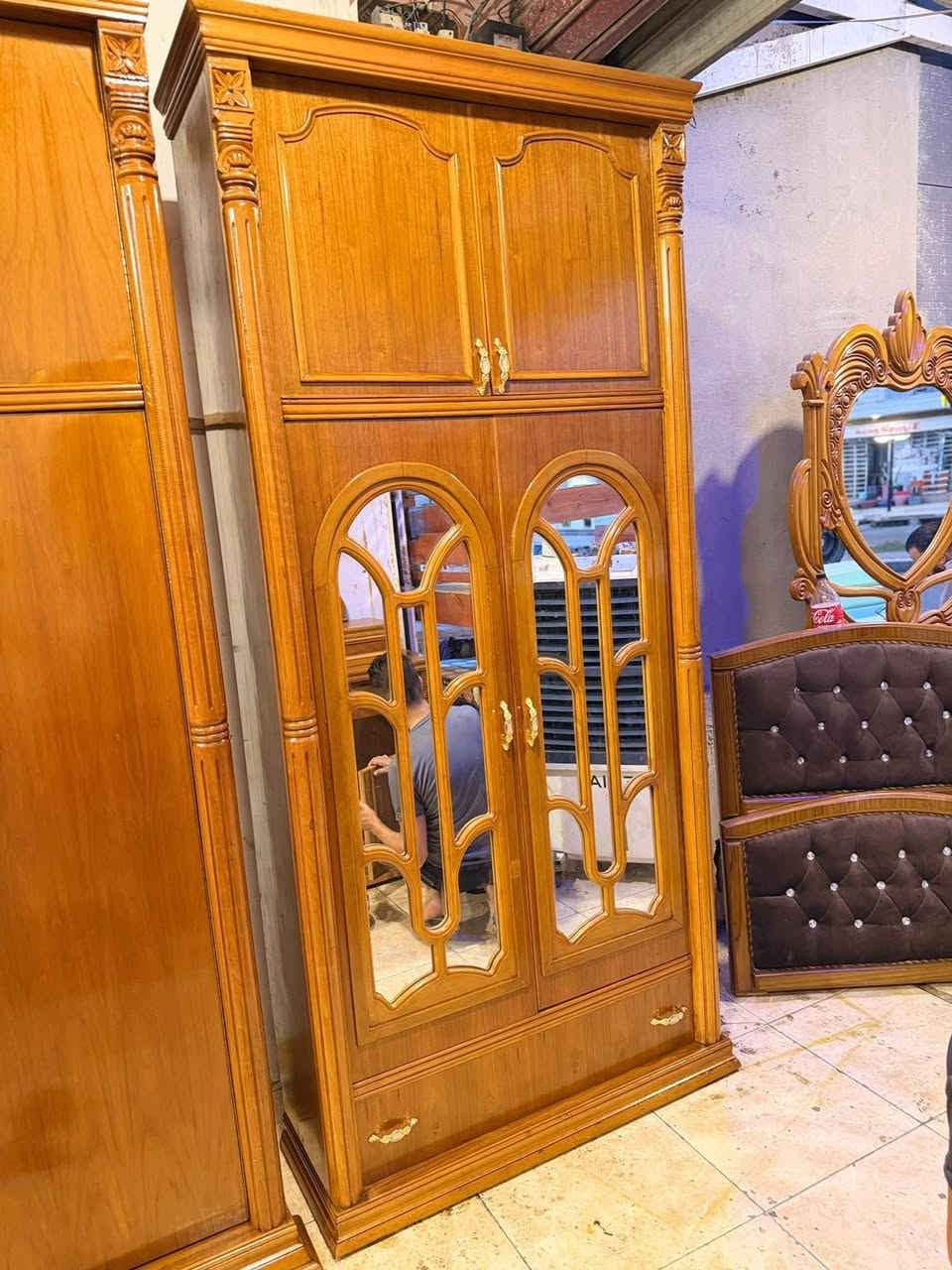 السلام عليكم
عرض خاص ومغري للعرسان  ( شغل توصي ثقيل) 
توفر لدينا من جديد غرفه صاج 6 أبواب ملحق   5ملم فول نظافه 💯💯 نقش زان 💥 فصال حديت  
للاستفسار وتساب *********** مباشر ***********🌹 
ومستعدون لشراء الغرف النوم المستعمله و الكناتير 🌷
