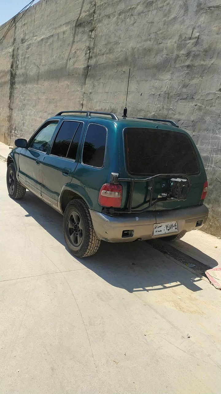 فروتن وته بديل سياره كيا موديل 2000 كيرومحرك دباشن 4 بستنه بخاخه جارتايره جديد سياره مالي زفستا نيه سياره باج  استينساخه يات كه لدا اولياته بي تحويل بدون تحويل بازار فروتن وته بديل ياهه ي تشته ك بدلي من بيت سياره ل ئاميديي  داخلي ياباشه هه سياره دبل اكسنه بتني اكسني سنگي ژي كيكمه يكه ل يي جانه مشته ري نه بي يزعاجي نه كه سياره اولياته ده ين دزي شه رت *********** عميدي, دهوك
