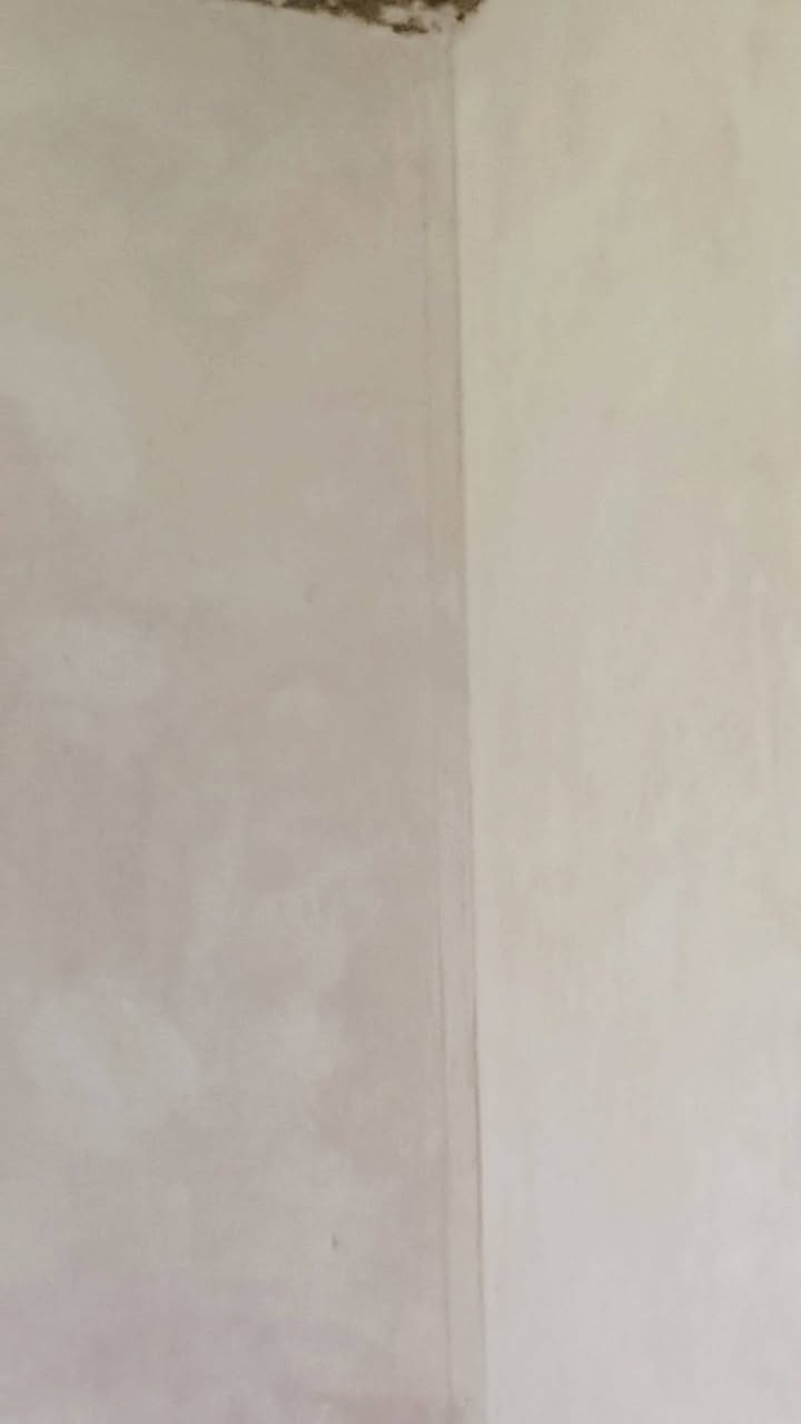 السلام عليكم لباخ  جوص واسمنت  شغل نظيف درجه اولى استلام مهندس حاليا متفرغ مكان كربلاء 

***********
