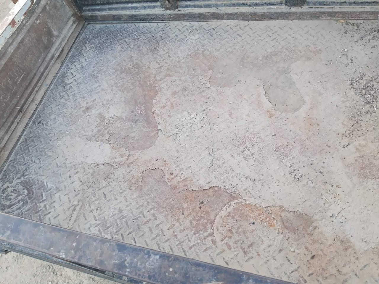 السلام عليكم ستوته للبيع MTR    كلك السعر 325
العنوان واسط الصويره ناحيه الشحميه
الاستفسار ع هاذا رقم
***********
***********
