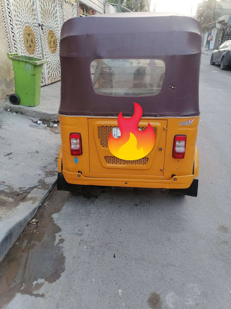 السلام عليكم تكتك البيع موديل ٢٢ شهر ١٢ مضلع رقم وسنويه بغداد نكليزي هاي الصوره كدامك تكتك خير من الله ***********
