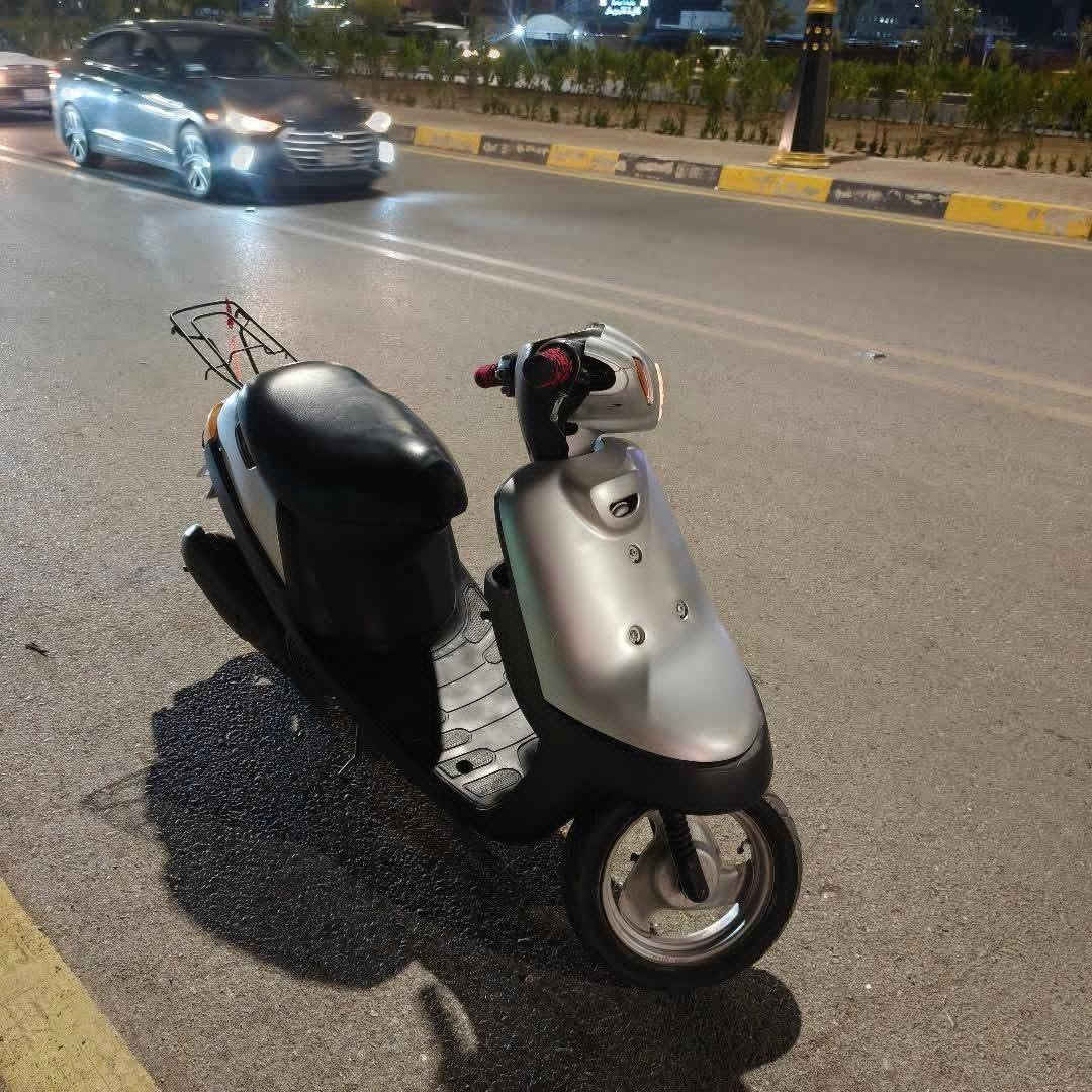 السلام عليكم ماطور بوتين للبيع مكينه مامفتوح شرط شاصي شرط اكسن شرط شلعه ومعدل فول ويرمنيه ليت هورن شاير كله شغال درع أصلي تيرات وره وكدام أصلي جديد ماطور نضيف السعر 250وبي مجال فقط حك جيتك مكاني حي الوحده رقم تلفون***********
