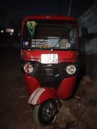 تكتك للبيع موديل 18رقم وسنويه تحويل ثاني يوم التكتك كامله ولكهربائيات ...