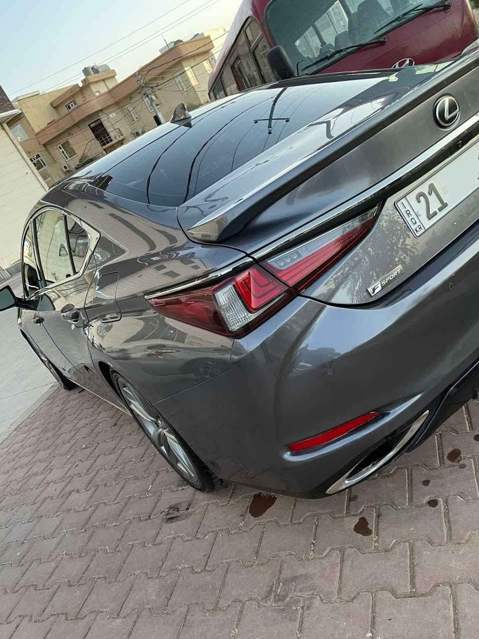 لكزس ES350 • فول مواصفات • ٢٠٢١