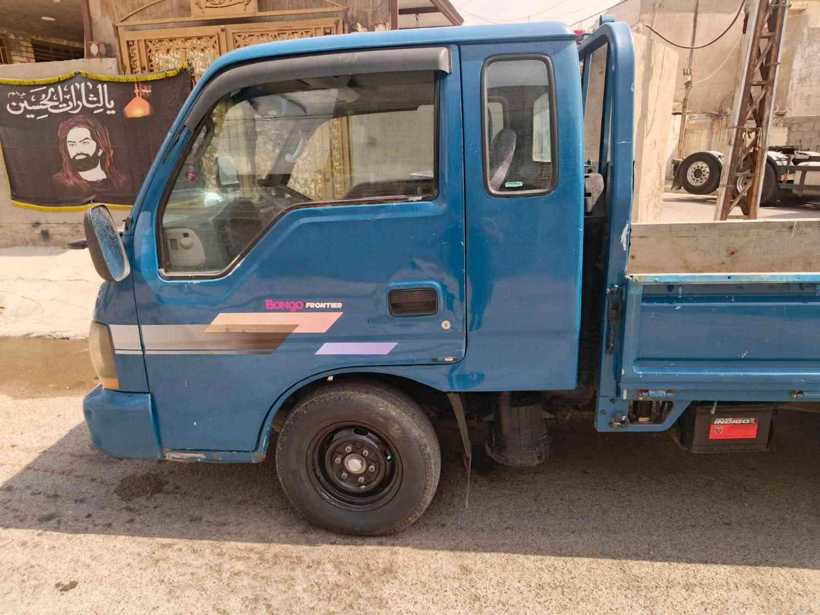 السلام عليكم
كيا فونتيرا ام عيون موديل 2001
السياره جاهزه على اخر حبايه 
كير محرك تخم تاير كله جديد 
السياره نضيفه جدا 
السعر 60$
العنوان بغداد 
التوصل ***********

