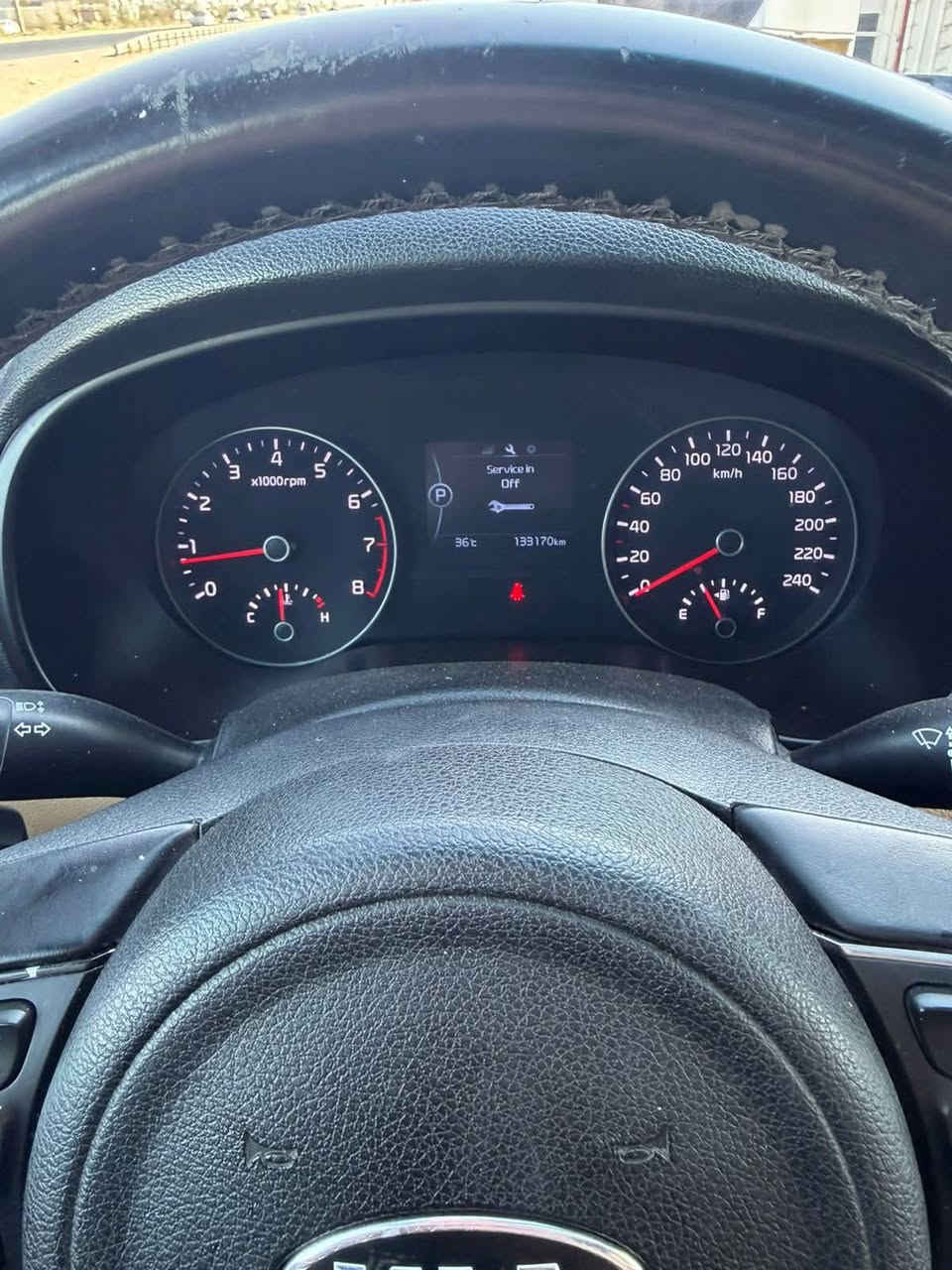 سبورتج موديل ٢٠١٧ فول خليجي مكفوله من صبغ بس بارد بيها رقم بغداد السعر ١٦٤ وبيها مجال بصيط ***********
