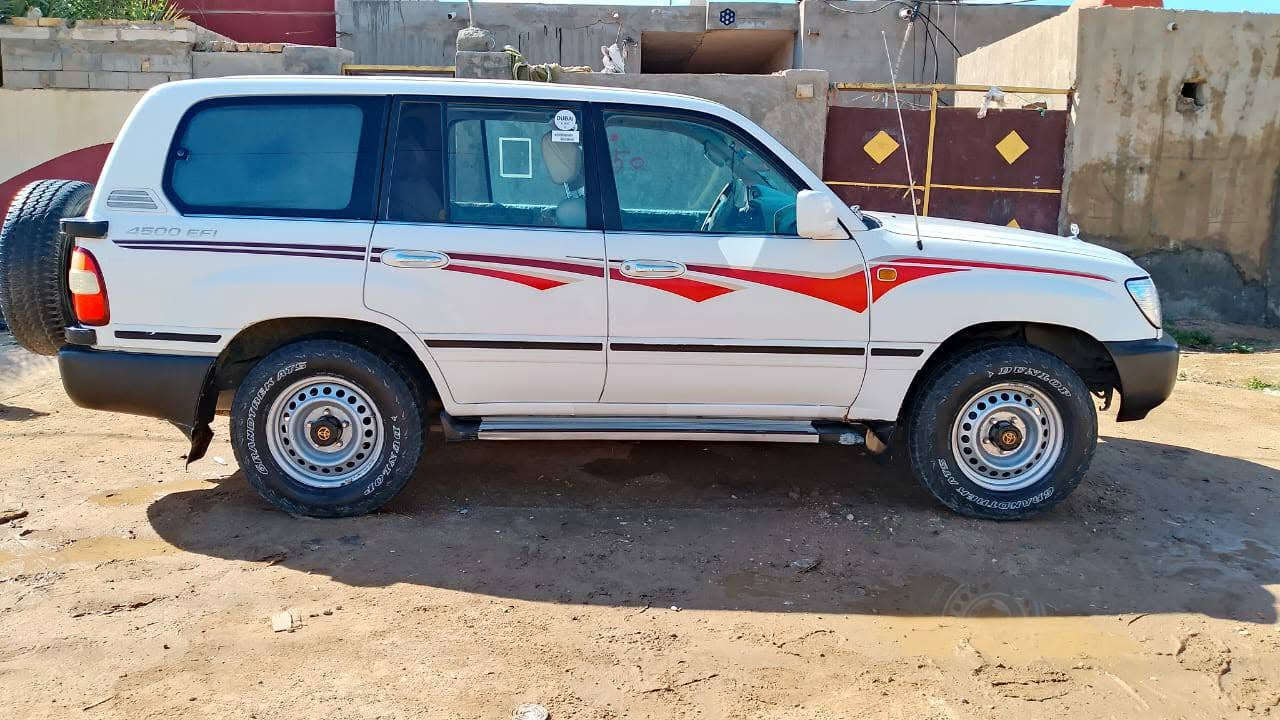 سلام عليكم مونيكه الفين مكفوله تخم تاير دبل سبير دبل تانكي بانزين منضومة زنون شاشه تاب تبريد ثلج ثلت قطع ثلاجه رقم ربيل بسمي السعر 160 
 رقمي***********الموشراي لايتصل رجائن
