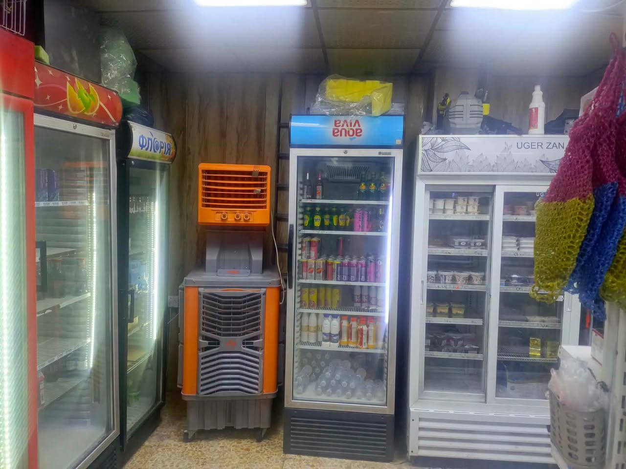 اسواق كامل للبيع مكانه بغداد البتاوين قرب ساحه النصر 
دخل من 400الى 600
ايجار مليون و100
سعــــــــــــــــــر، 5
#تريد شلع هي بضاعه بدون 🌐موقع 
بكفيك
