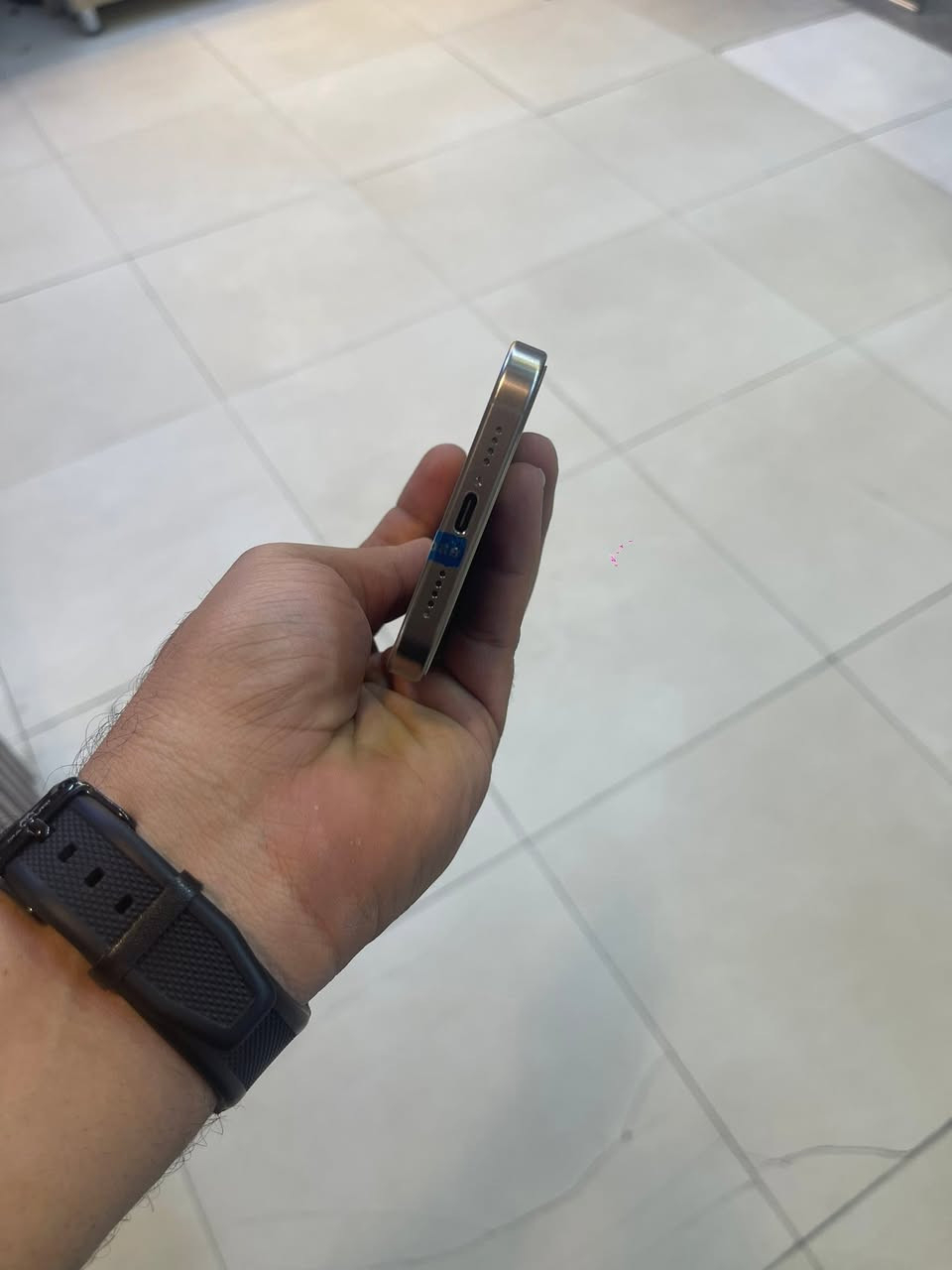 15 برو ماكس 256 بطاريه 84 وتر السعر مليون و25 بغداد السيديه ***********
