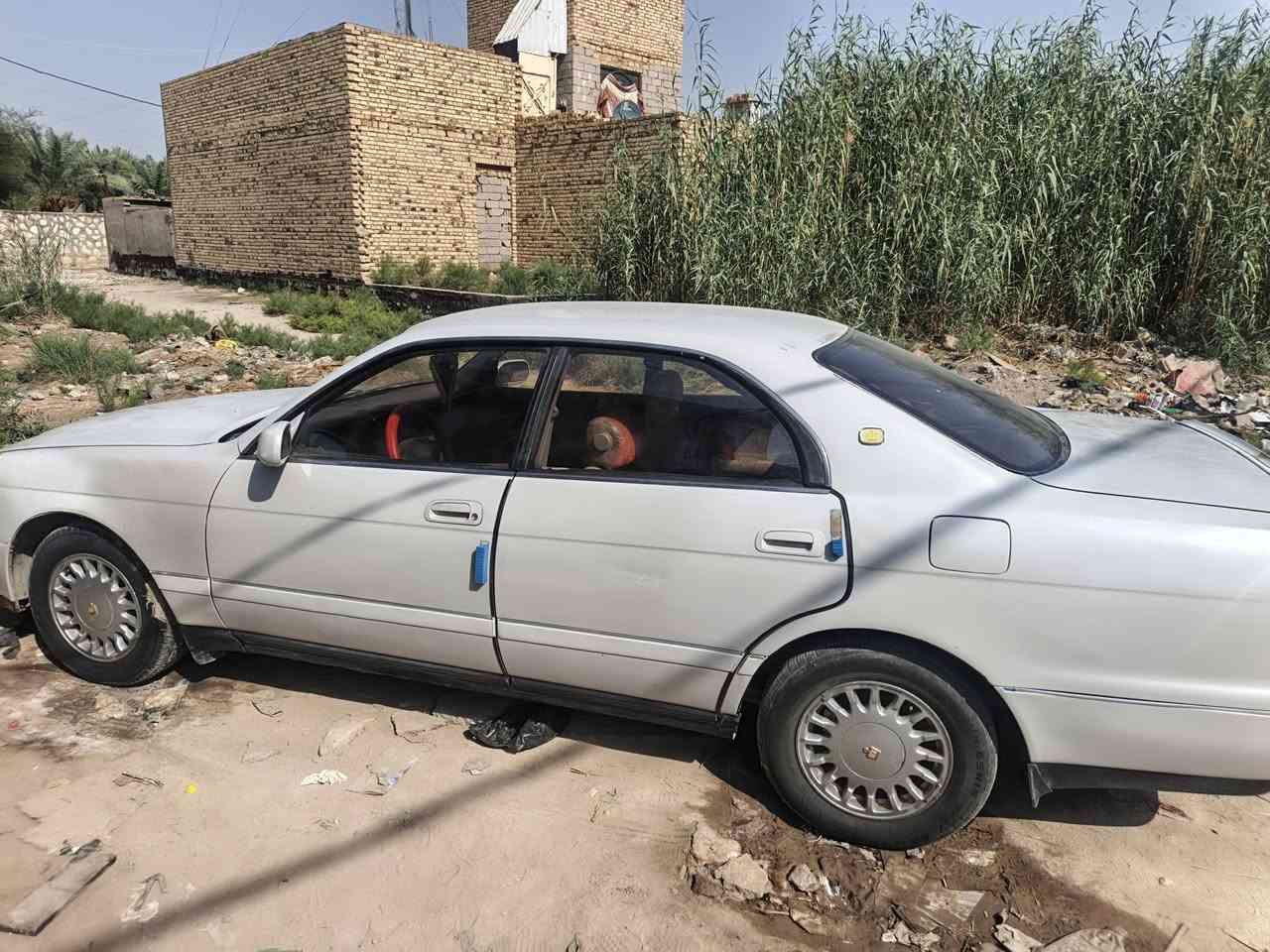 سلام عليكم بطه مكفوله موديل 91موجوده بديوانيه 55وبيهه مجال 
***********
