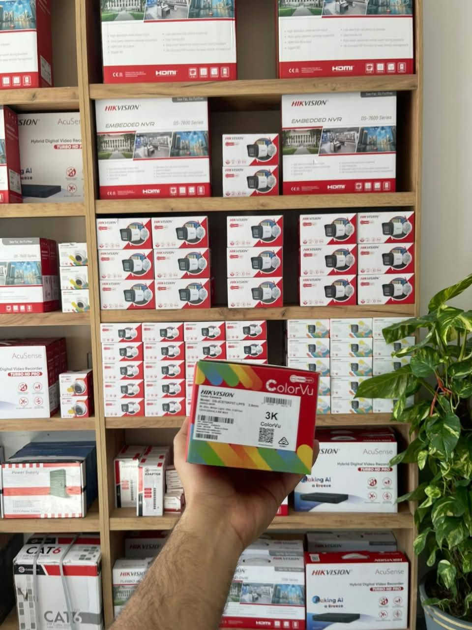 خدمة تركيب وتثبيت كاميرات المراقبة أينما كنت
لحماية بيتك، محلك، أو شركتك بأحدث تقنيات المراقبة وبأعلى جودة:

​تركيب وبرمجة أحدث أنظمة الكاميرات (دقة عالية HD / الليلية / الملونة)

​ربط مباشر على الموبايل لمتابعة المكان من أي مكان بالعالم

​ترتيب وتنسيق التمديدات بصورة مرتبة وبدون تشويه للديكور

​صيانة ودعم فني للأنظمة السابقة والجديدة

​للحجز والاستفسار، يرجى الاتصال على الرقم: ***********
