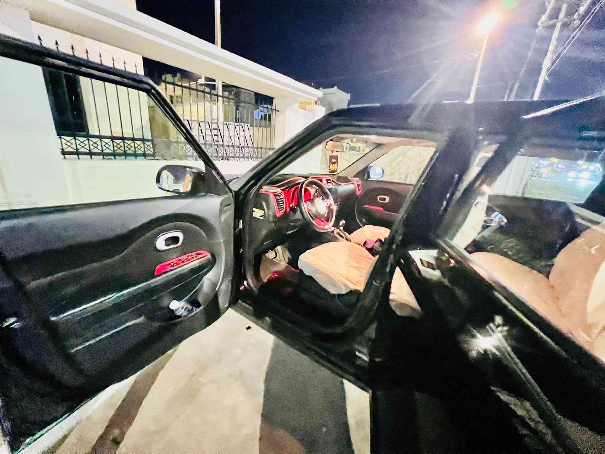 كيا صول
موديل ٢٠١٦ 

وارد امريكي 

كير ومكينة كفالة عامة 

مكينة ١٦٠٠

تبريد ثلج 

السيارة جاهزة مابيها كلشي 

بيها جم قطعة صبغ كما موضح في السونار 

السعر ٨٠ وقابل للتفاوض 

مكاني واسط الكوت 

رقم الهاتف ‭***********‬
