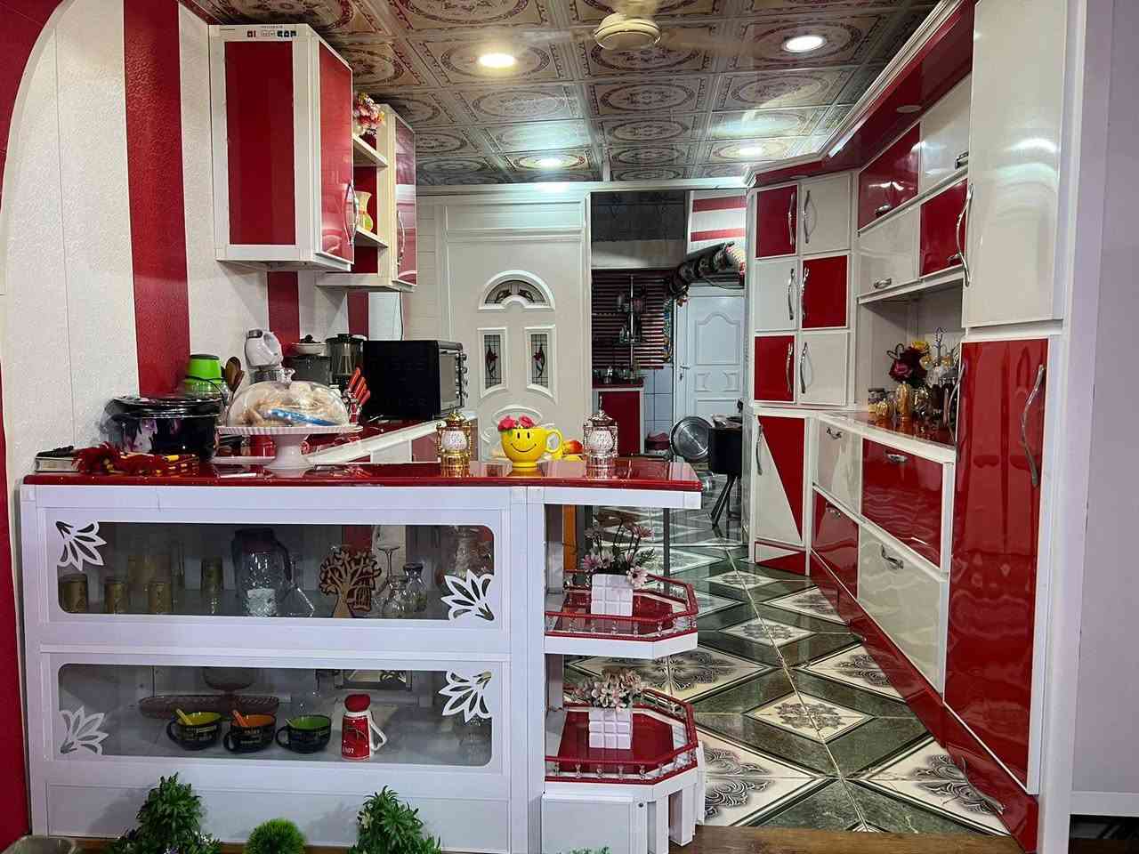 طابو صرف • ٣٠٠م • مشتمل معزول