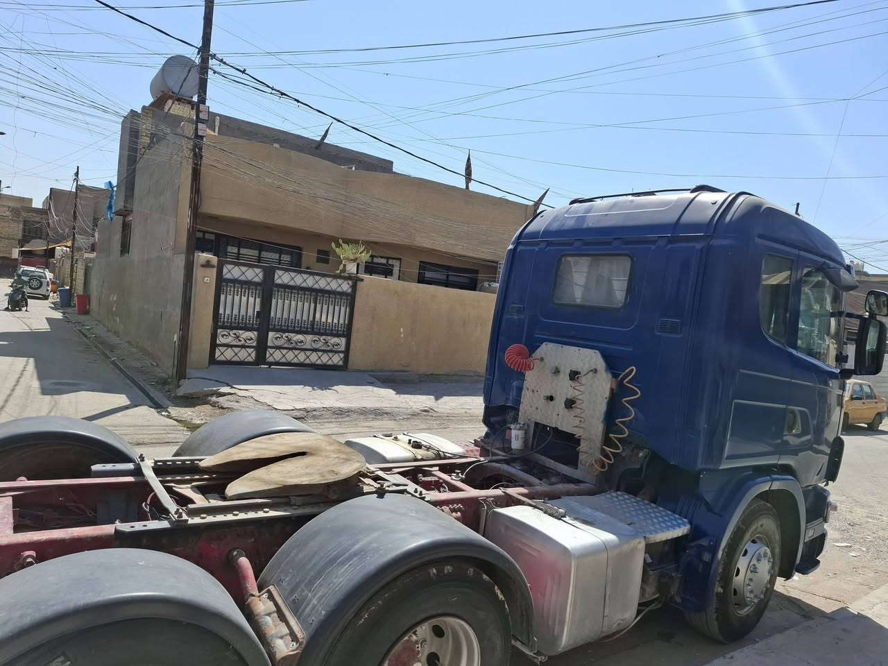 سكانيا للبيع عنوان بغداد كماليه
سعر السياره 135 وبيها مجال 
تفاصيل السنويه مشهوره يمكم هنا 
تحويل ثاني يوم 
رقم الهاتف ***********
