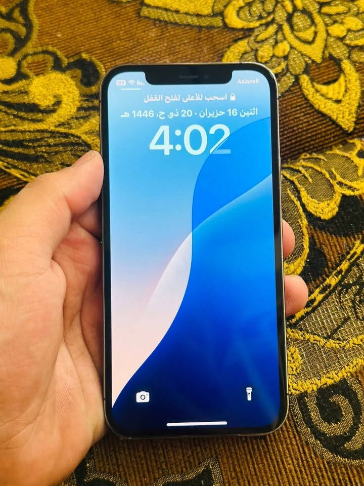 آيفون 12 برو • ٢٥٦ • بطارية ٨٧