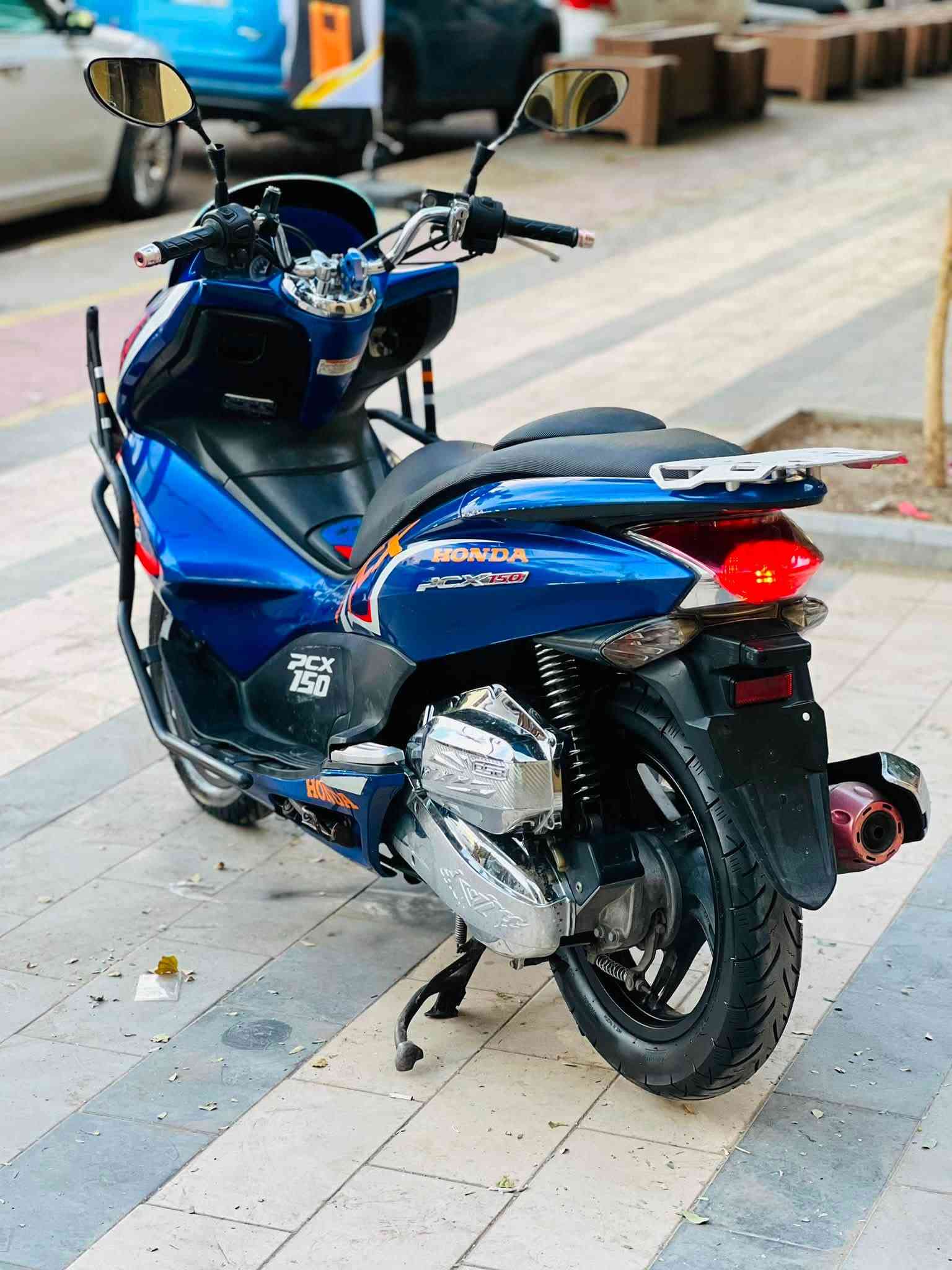 PCX • جيل الاول • ١٥٠