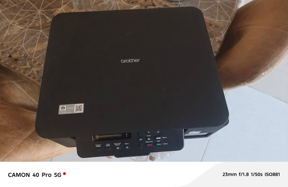 طابعة برذر للبيع جديدة مسحوب بيه ورقه وحده صارلي اقل من اسبوع من اشتريته للتواصل ***********

نص مكتوب في الصور:
- CAMON 40 Pro 5G 23mm f/1.8 1/50s ISO881
- CAMON 40 Pro 5G 23mm f/1.8 1/50s ISO901