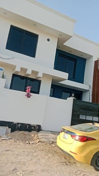 خارج شارع المشجر • ١٣٠م • طابقين
