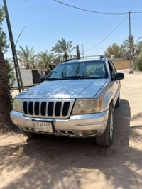 جيب شيروكي • ٢٠٠٤ • محرك ٣٠٠٠