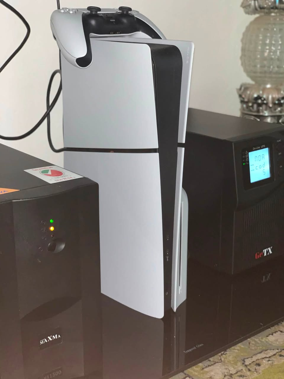 للبيع بلي فايف سلم استخدام شهر ونص
الذاكرة 1TB

جوستك واحد

محلقاته الاصلية موجودة

والكارتونة موجودة

❗️❗️❗️❗️❗️❗️ضمان سنة ونص عطل الكهرباء الخلل المصنعي هارد وير سوفت وير اي خلل استبدال البلي بواحد جديد❗️❗️❗️❗️❗️

ملحقات جانبية

سعر البلي مع الضمان 900 الف 

—————————————————————————-

اوفلاين UPS مگسما 1500-السعر 100 الف ايضاً ضمان على البطاريات شهر واحد

——————————————————————————

UPS اونلاين من شركة GeTX

حجم1KV

رافع فولتية داخلي

يشغل البلي لمدة 45 دقيقة الى 50 دقيقة

السعر 150 الف

—————————————————————————

شاشة العاب من شركة PATRIOT 

تشغل 180Hz

جودة2K

حجم 32

ضمان ثلاث سنوات على الشاشة 

السعر 230 الف

—————————————————————————-

التواصل على الواتساب 

***********

المكان بغداد

