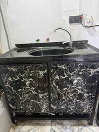 كاونتر للبيع ١٥٠ مكاني زعفرانية