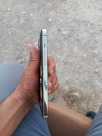 آيفون 12 برو ماكس • قفل • ديالى