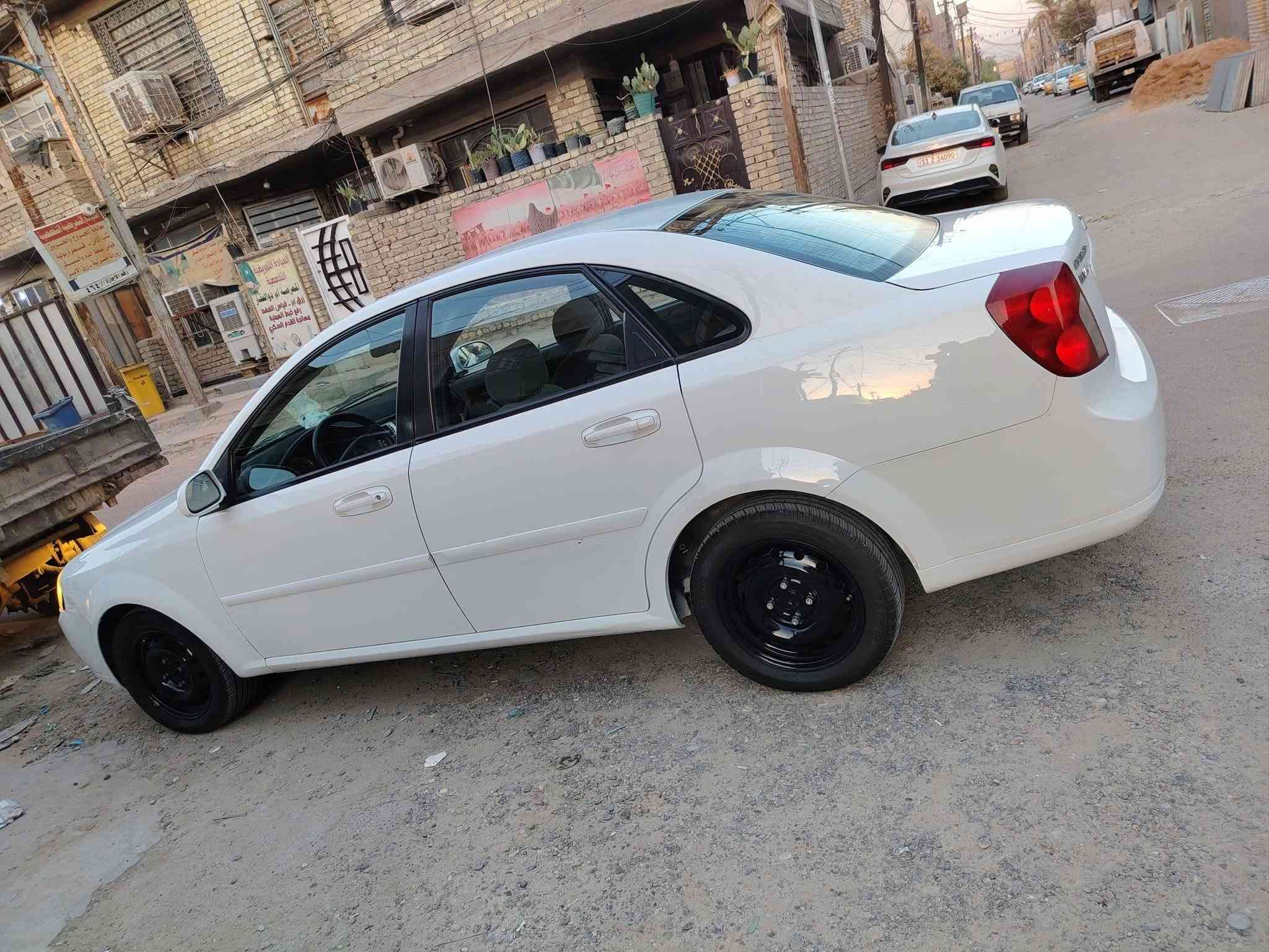 السلام عليكم اوبترا, 2011 هزه وبراد سنويه 2030 تحويل مباشر إب اسمي بيه جاملغ وقسم من البنيد تبريد ثلاجه تخم تاير اندلوسي سياره جاهزه المكان بسماية ***********

