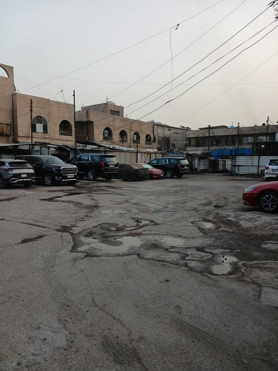 كراج • للبيع • بنوك سوق الميثاق