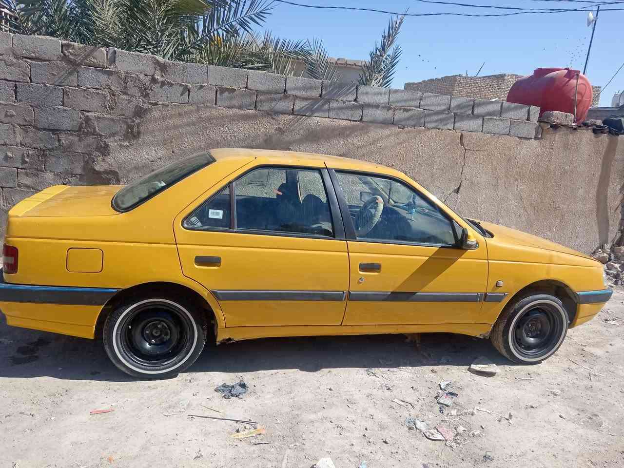 بيجو للبيع 405 تبريد وكير شغال مكينه بيه تبخير موديل 15السعر32 وبيهه مجال العنوان كربلاء حي شهداء  موضفين يم الاساله سنويه صاقطه رقمي***********
