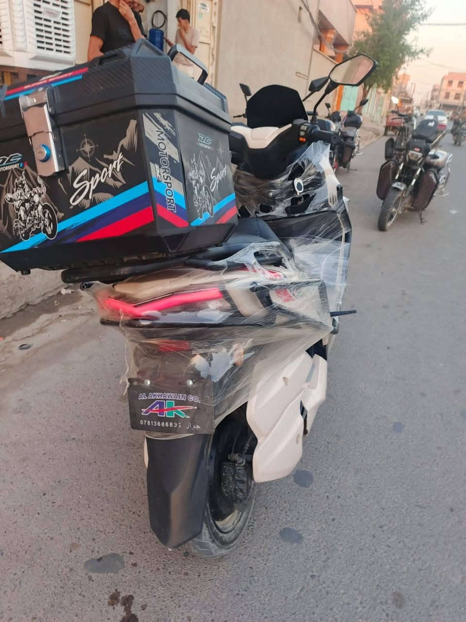 مكلف بل نشر
للبيع موطور شحن تي ماكس موطور اخو جديد بطاريات ٦ مسطره 
السعر 975 وبي مجال 
للتواصل ***********

عنوان قضاء هيت حي الاطفاء مقابل جامع حارث بن يزيد معروف بجامع شيخ مهند واي واحد يريد يسحب موطور من جمعيه اشتري من عنده بسعر لي يعجبه
