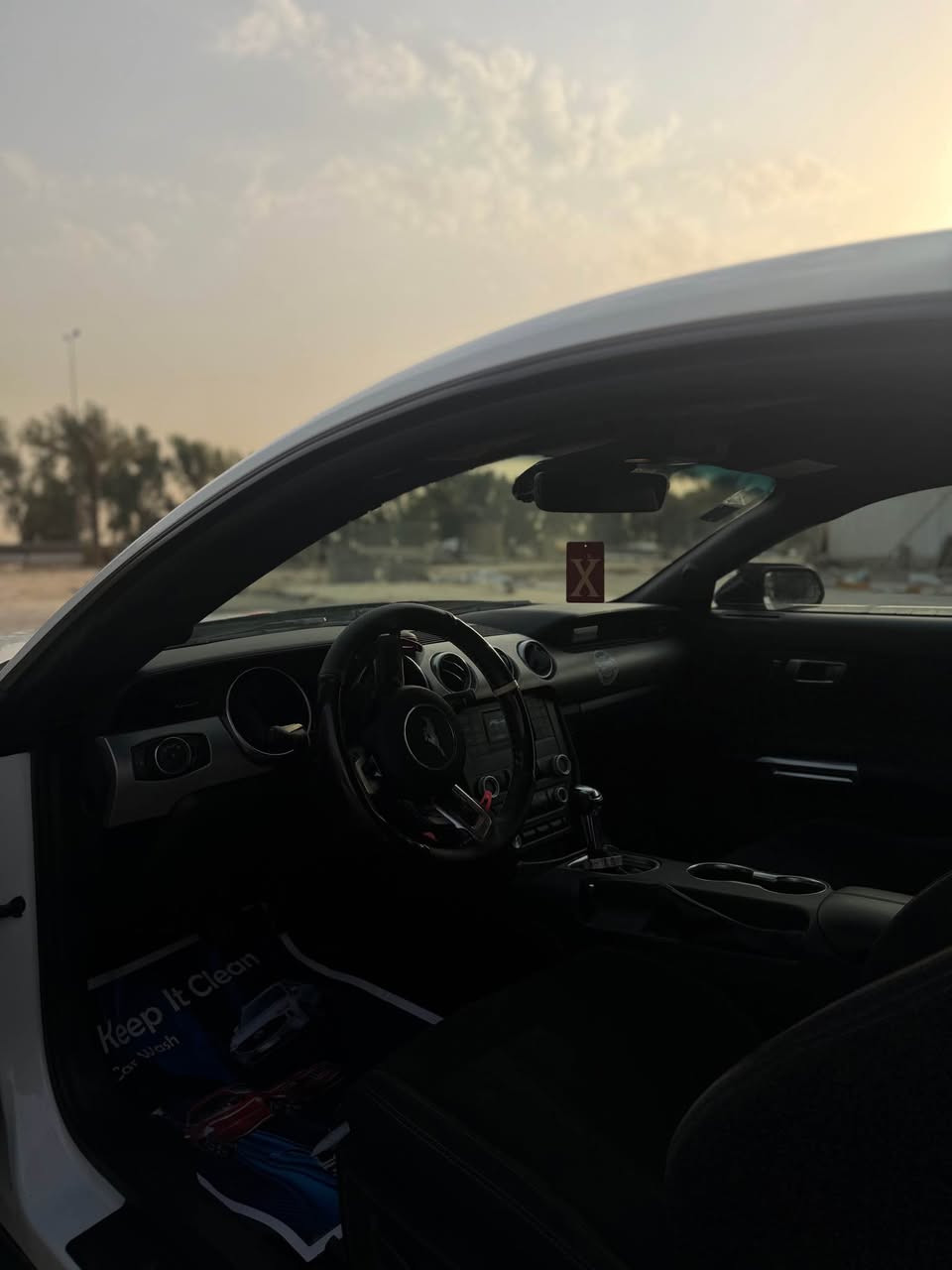 فورد موستنك gt
بيع او مراوس 
2022
ماشيه 21000km
سياره جديده 
عليها شغلات حلوه 
منضومه صالنصه 
اكس بايب
دبات تحكم ريمونت 
وبعد هواي شغلات

بسمي السياره 
مكاني بغداد الجديده 
*********** Colombo, Sri Lanka
