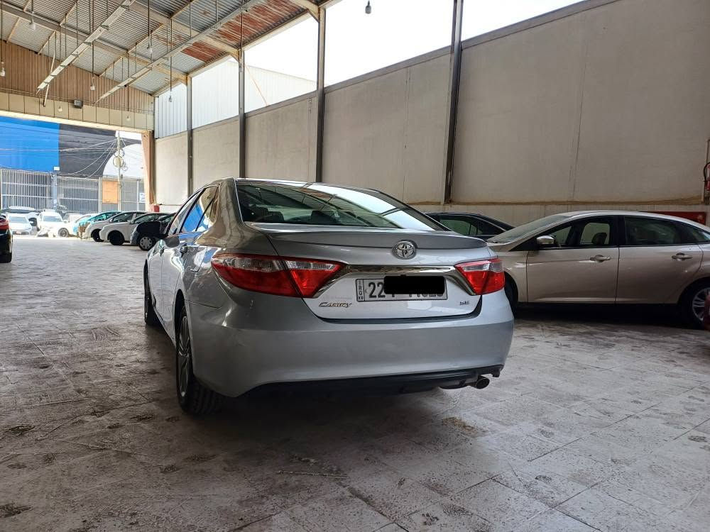 🔥 Toyota Camry 🔥 

🔺️مۆدیل : 2017 ✔️

🔺️بۆیاغ : بێ بۆیاغ ، تەنها دوو پارچەی بە بیلاد گۆڕاوە ، کەمێک بەدەنەکەی ئەزیەتی خواردووە ، هەمووی بەشەرت ✔️

🔺️ئێڕباگ : نەتەقیە هەمووی بیلادە ✔️

🔺️مواسەفات : SE 🔥

🔺️ماوەی ڕۆیشتن :   85,000Mile 🫡

🔺️نرخ : 158$ 💵  مەجال

تێبینی //

سەیارەکە زۆر  پاک و خاوێنە بێ کێشەیە  هەموو شتێکی بیلادی ماوە گاعیەی بیلادی ماوە گێڕ مەکینە تەبرید تەحویل وەکالە غەڕامە هەمووی بەشەرت بۆ زانیاری زیاتر پەیوەندی بکە.

🔺️ژمارەی تەلەفۆن : 
*********** viber.whatsapp أربيل, العراق
