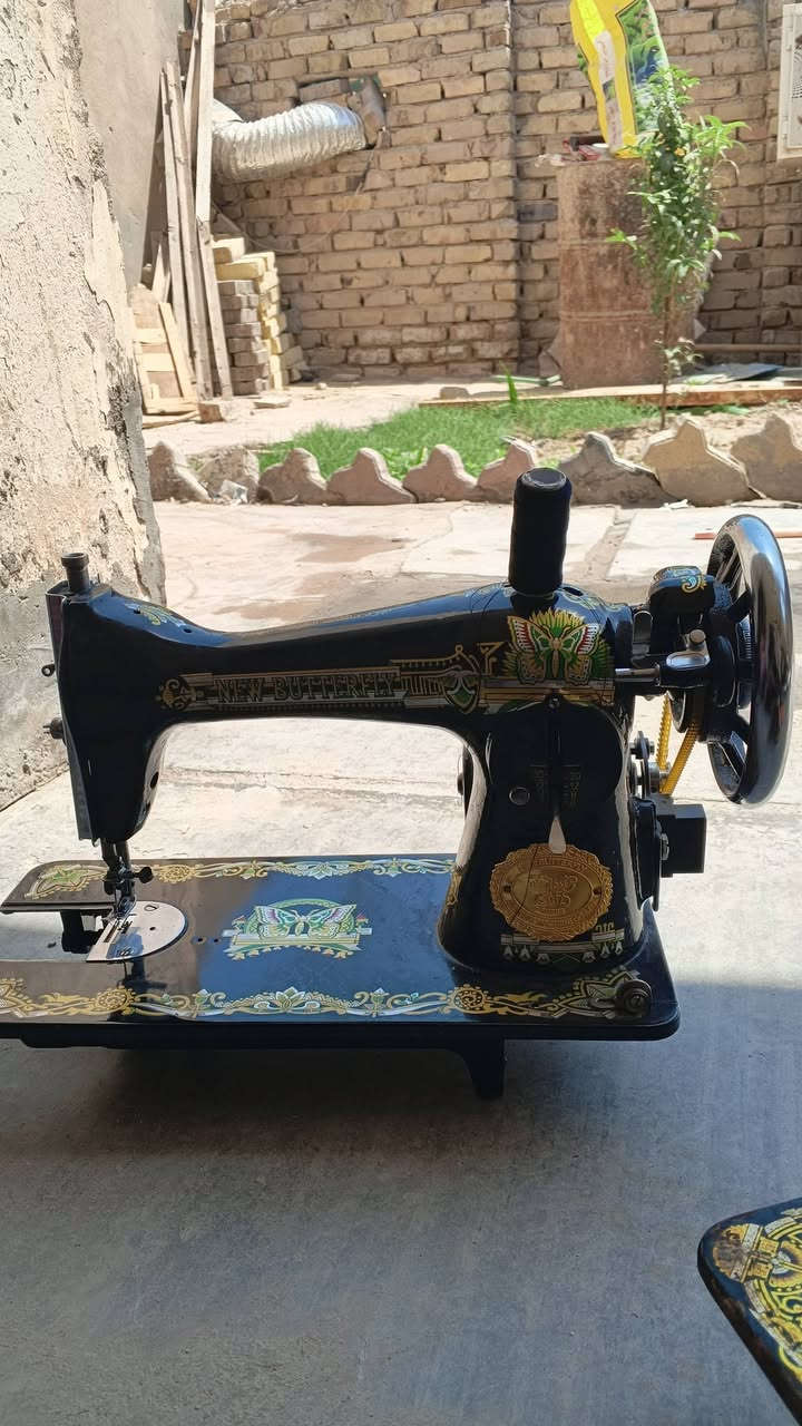 السلام عليكم مكينه فراشة 🦋 انضافه 💯 ل بيع سعر 60 وبيه  مجال الرقم ‏‪***********‬‏ج
