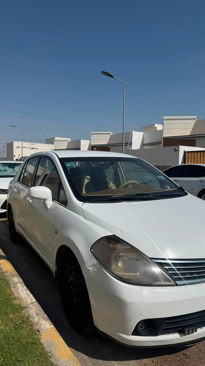 السلام عليكم .
للبيع نيسان تيدا 2007 

بيها بس تكحيلات بسيطه بدون صبغ 

گير ومحرك بشرط ✅

تبريد خير من الله ✅

شاشه ايباد وكامره شغاله ✅

مكانها الانبار الفلوجة 

سعرها 68 ورقه وبيها مجال للشاري 

للأستفسار  : *********** 
اتصال + واتساب
