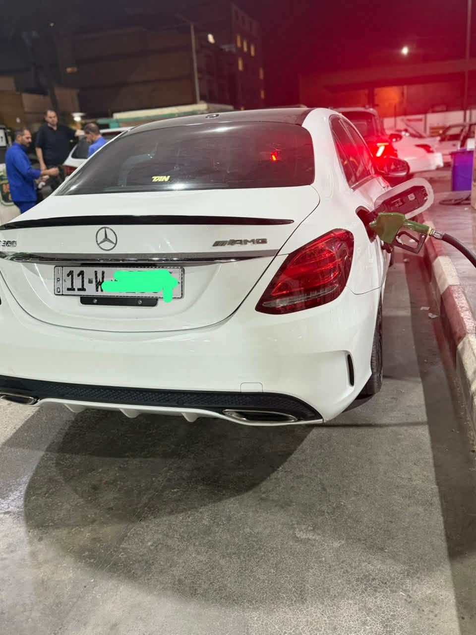 C300
موديل 18
لون صدفي 
ماشيه 85 ميل
داخل اسود جلد بلاد 
كشنات تدفئه تبريد
نقاط عمياء
مرايات شفط 
شاشة اعطال
شاشه تحكم وسائط وكار بلي
سماعات بلاديه صوت مخيف
محرك 2000 تيربو صاروخ
صدر خلفي امامي بلادي ويخبل
ويل بلادي
تايرات جديده
ذاكرة تخزين مقاعد
لد نهاري
رقم بغداد ب اسمي 
سياره نظيفه وحادث بسيط فقط صبغ جاملغ وتبديل بنيد 
سونار موجود
مكينه وگير بلاد تمشيك عمر

السعر 200 ورقه وقابل للتفاوض
***********
مكاني بغداد سبع ابكار
